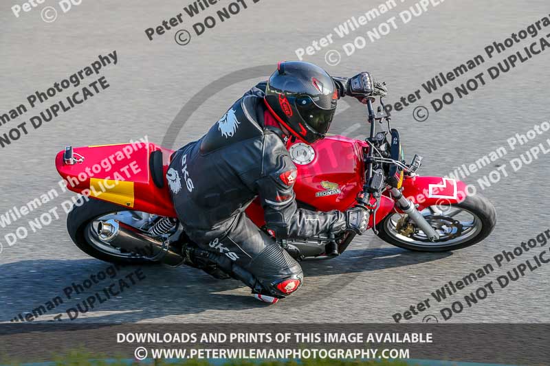 PJM Wedding Photography;enduro digital images;event digital images;eventdigitalimages;mallory park;mallory park photographs;mallory park trackday;mallory park trackday photographs;no limits trackdays;peter wileman photography;racing digital images;trackday digital images;trackday photos